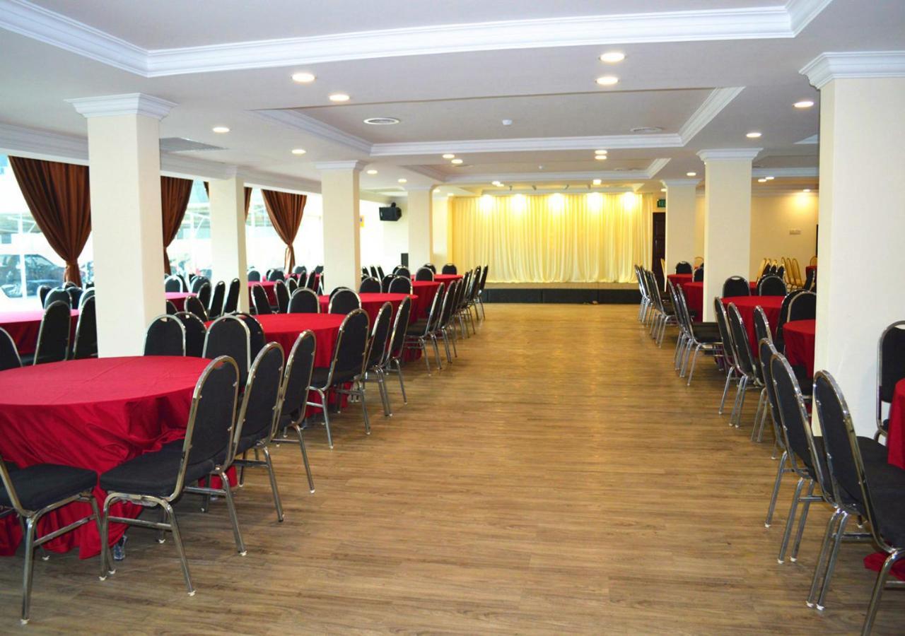 Angsoka Hotel Teluk Intan Εξωτερικό φωτογραφία